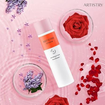 nuoc-hoa-hong-amway-danh-cho-da-mun-artistry-studio2