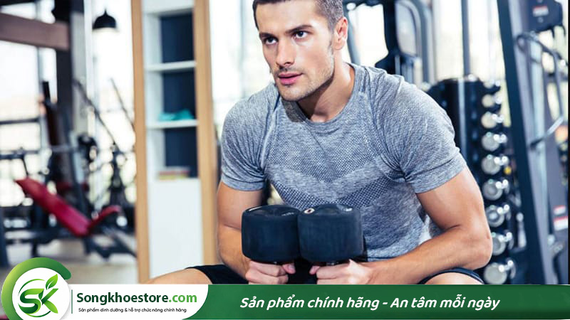 uong-bodykey-co-can-phai-tap-nang-khong
