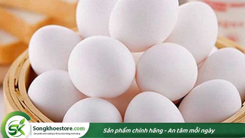 mot-ngay-an-bao-nhieu-trung-vit-la-du